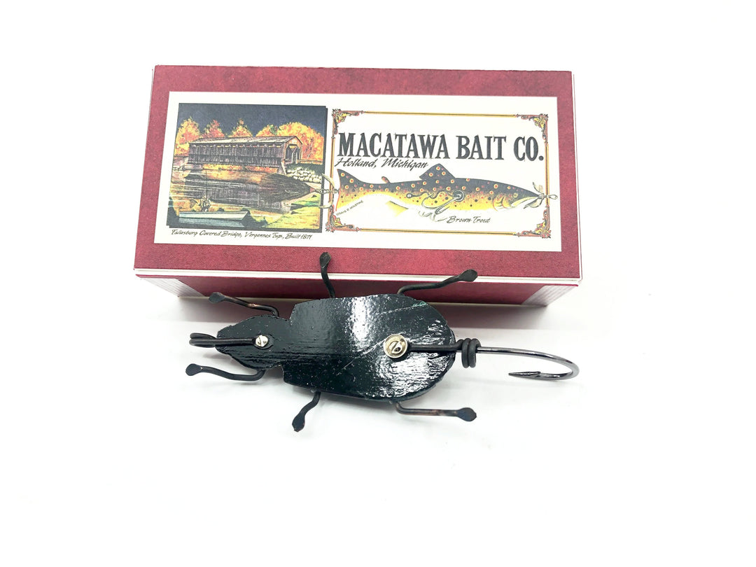 Macatawa Bait Co. Salesman Set "Country Bugs" - Singed