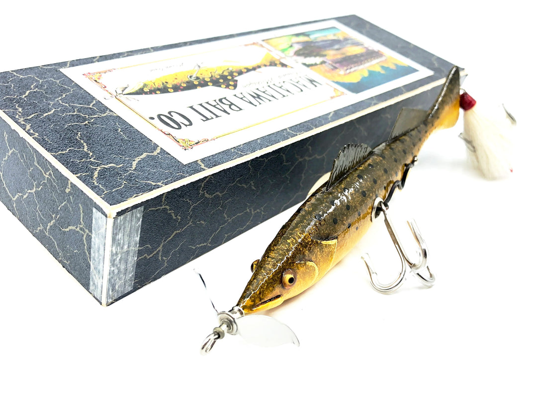 Macatawa Bait Co. Walleye 7" Lure w/Box