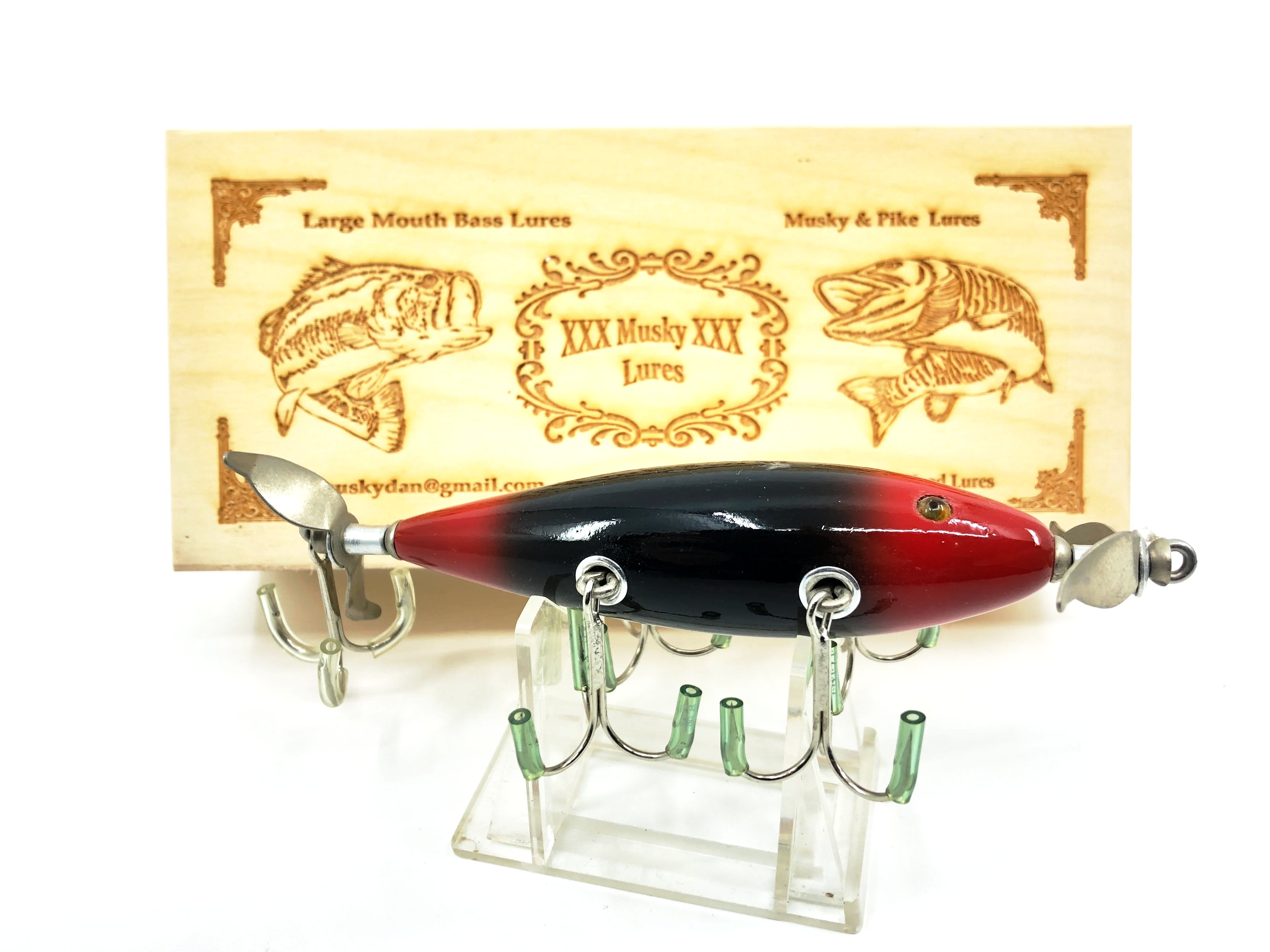 bon net fishing lure Musky Dan (XXX Lures) 5 Hook Minnow, Red/Black Color with Box