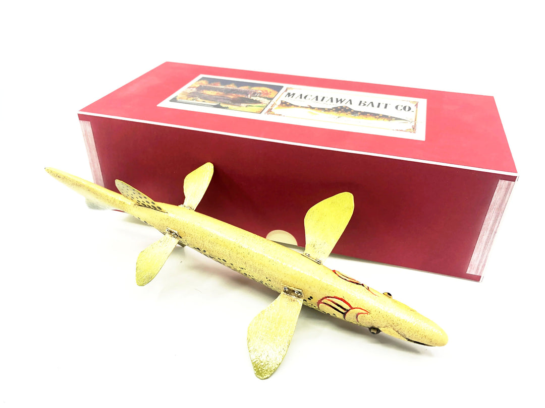 Macatawa Bait Co. Pickerel Decoy 1 of 1 w/Box - Singed