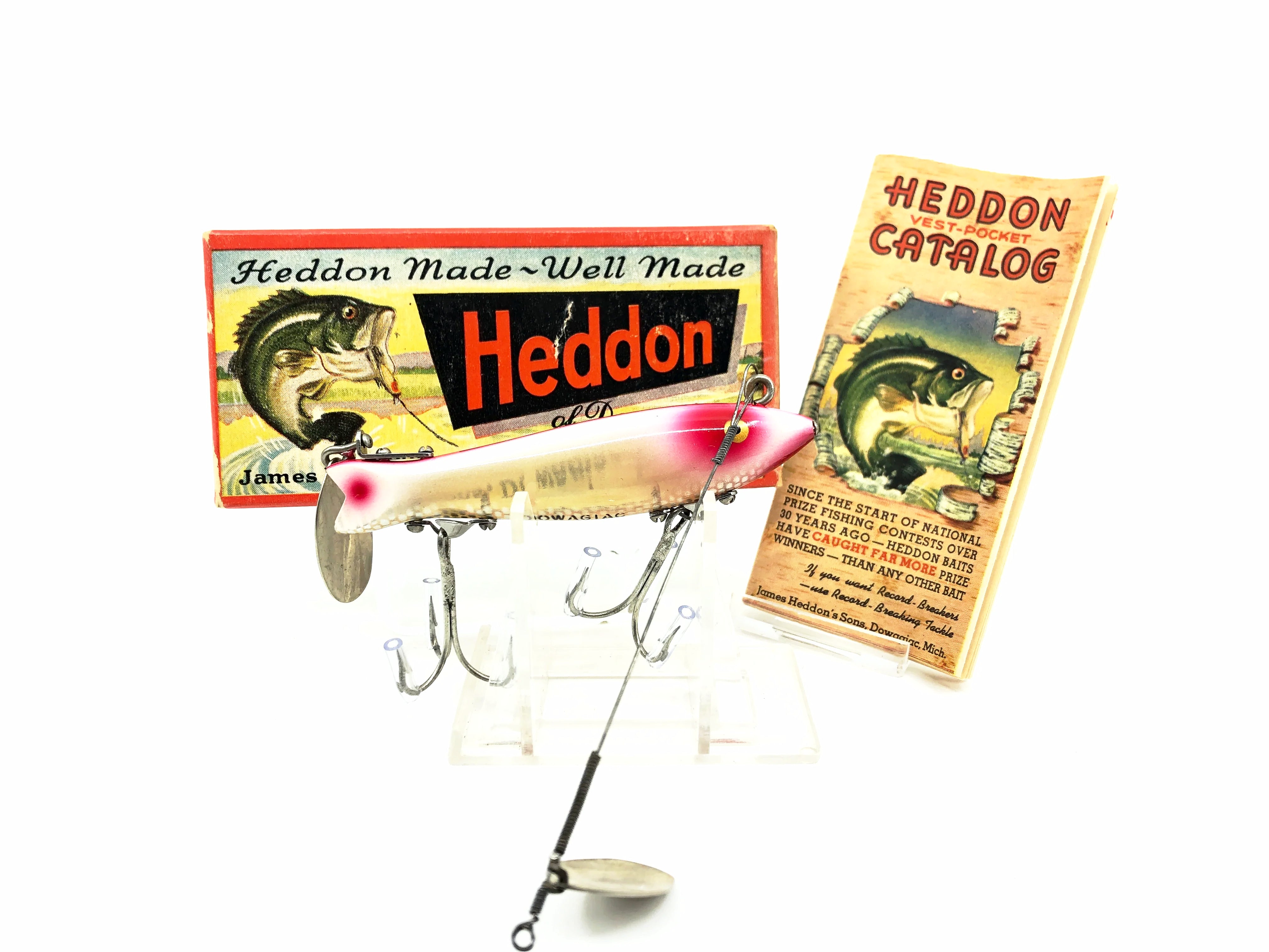 Heddon Dowagiac Spook 9100, RET White Red Eyes & Tails Color w/Box