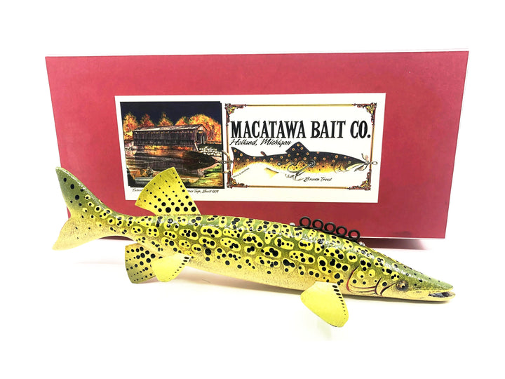 Macatawa Bait Co. Pickerel Decoy 1 of 1 w/Box - Singed