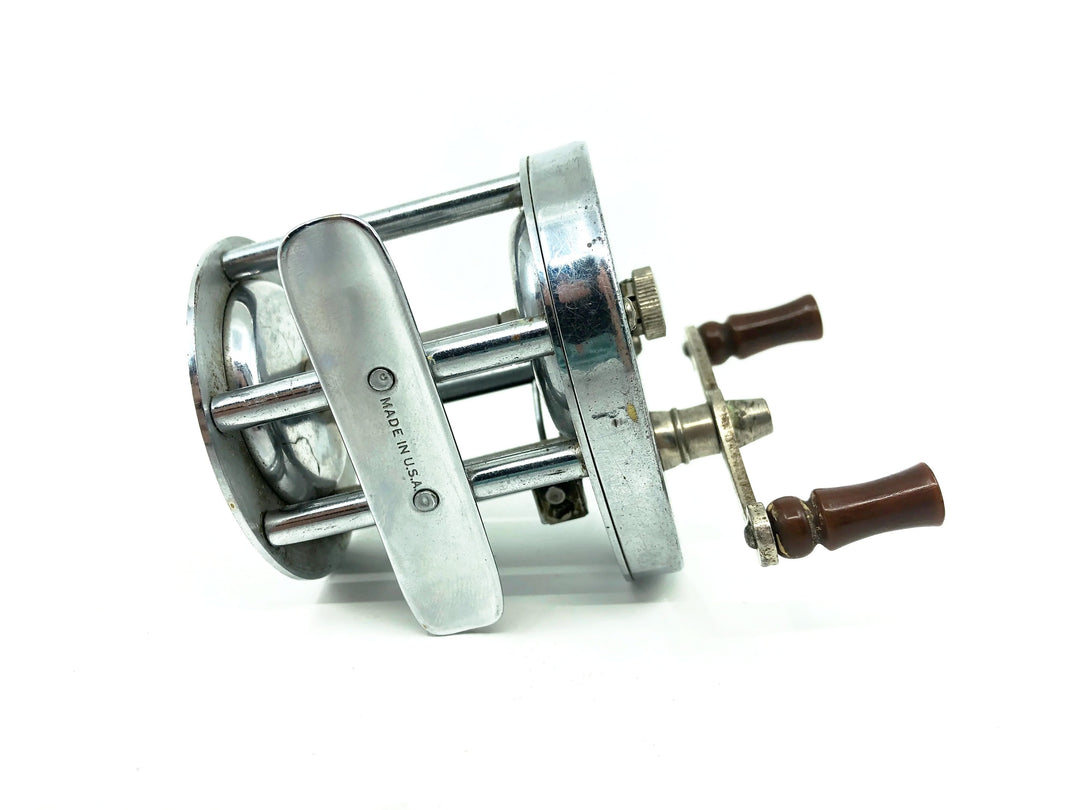 Vintage Shakespeare Direct Drive No.1950 Model Levelwind Reel
