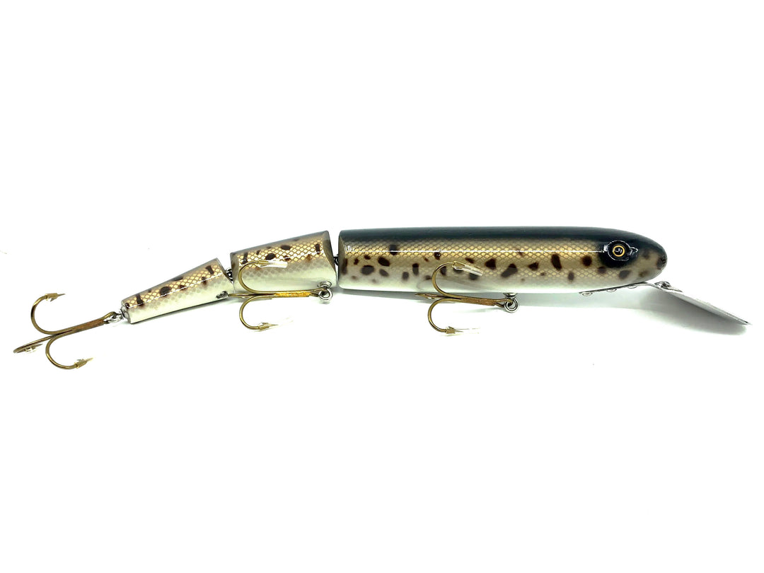Chautauqua Warpath 12" Musky Lure, Spotted Sucker Color