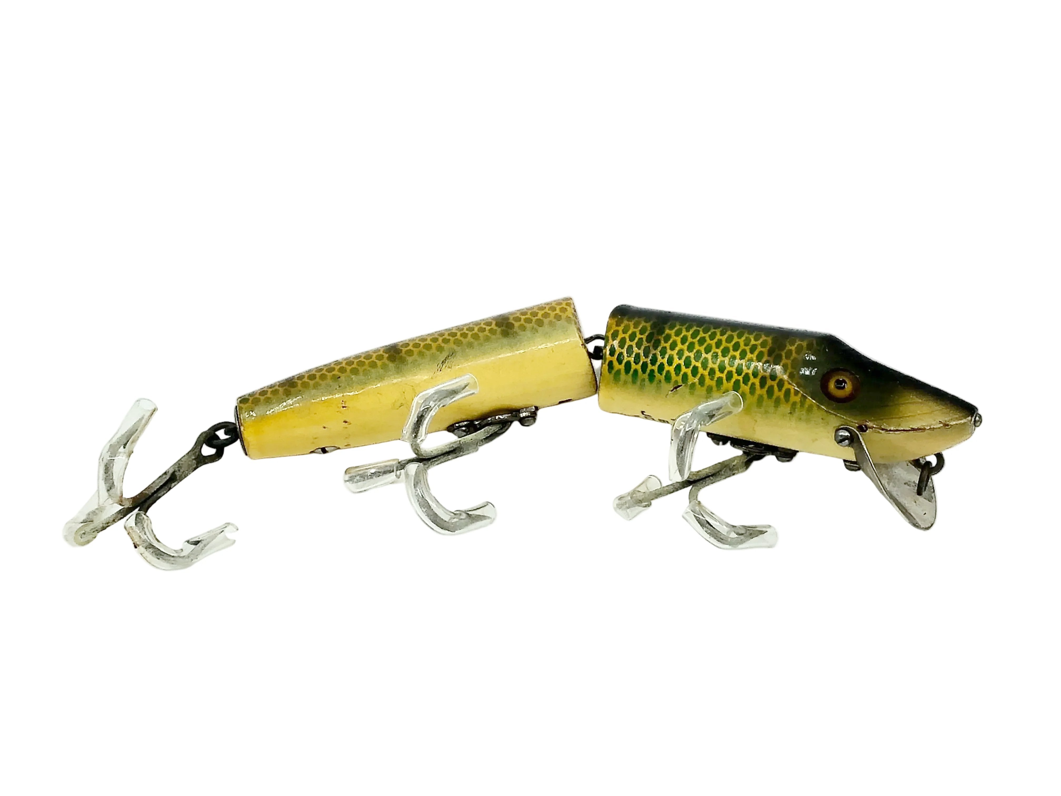 Heddon Giant Jointed Vamp 7350, 9M Pike Color - Very Good