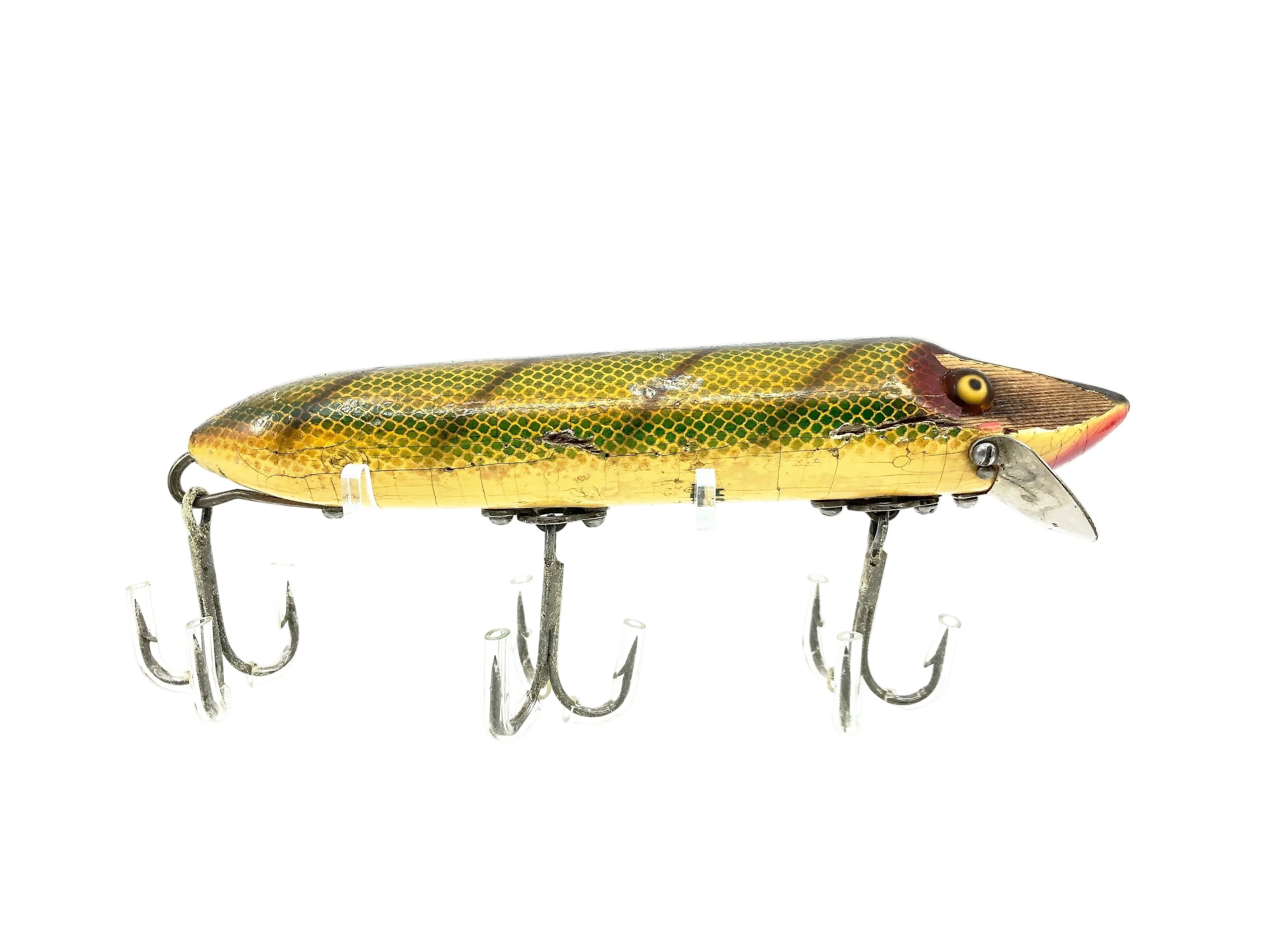 Heddon Giant Vamp 7550, 9L Perch, Factory Mistake Flap-Tail