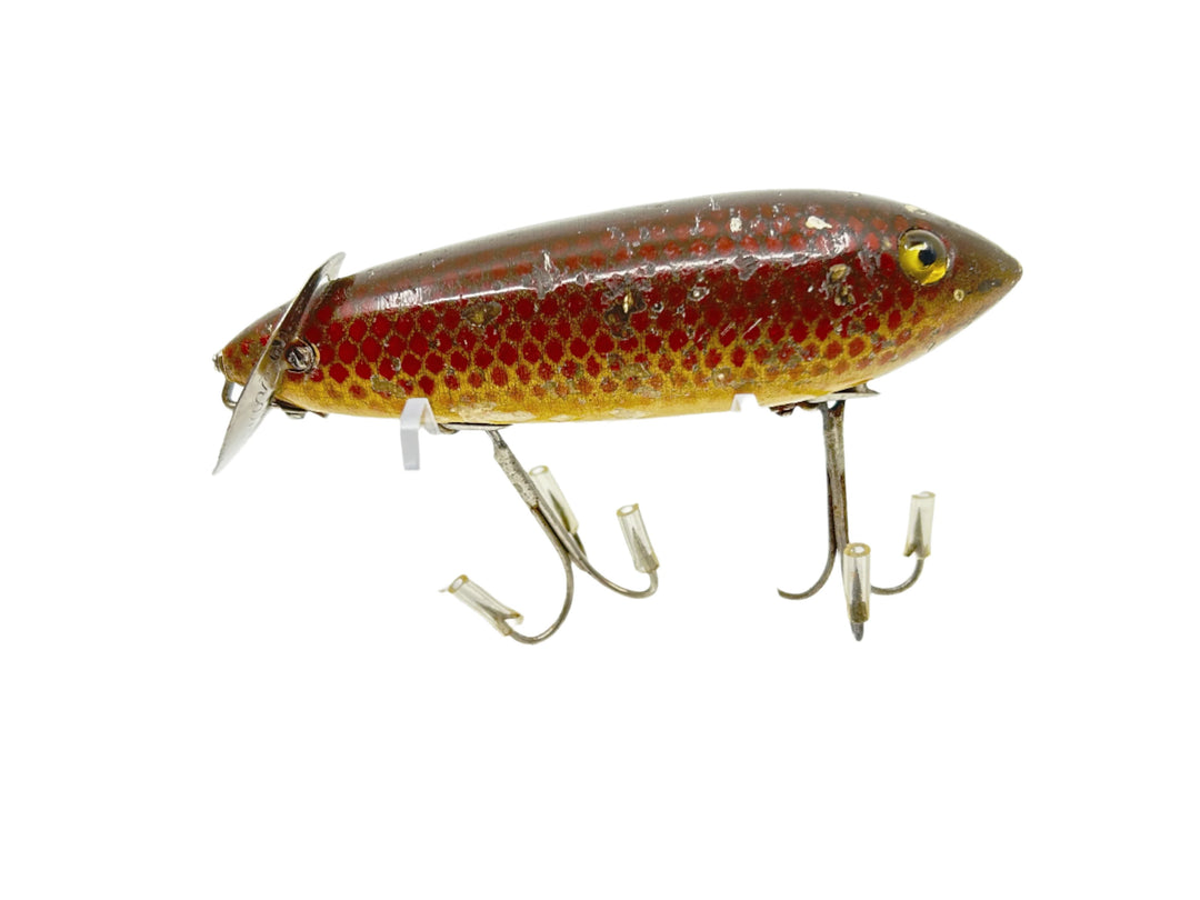 Heddon 1800 Crab Wiggler in Red Scale Color