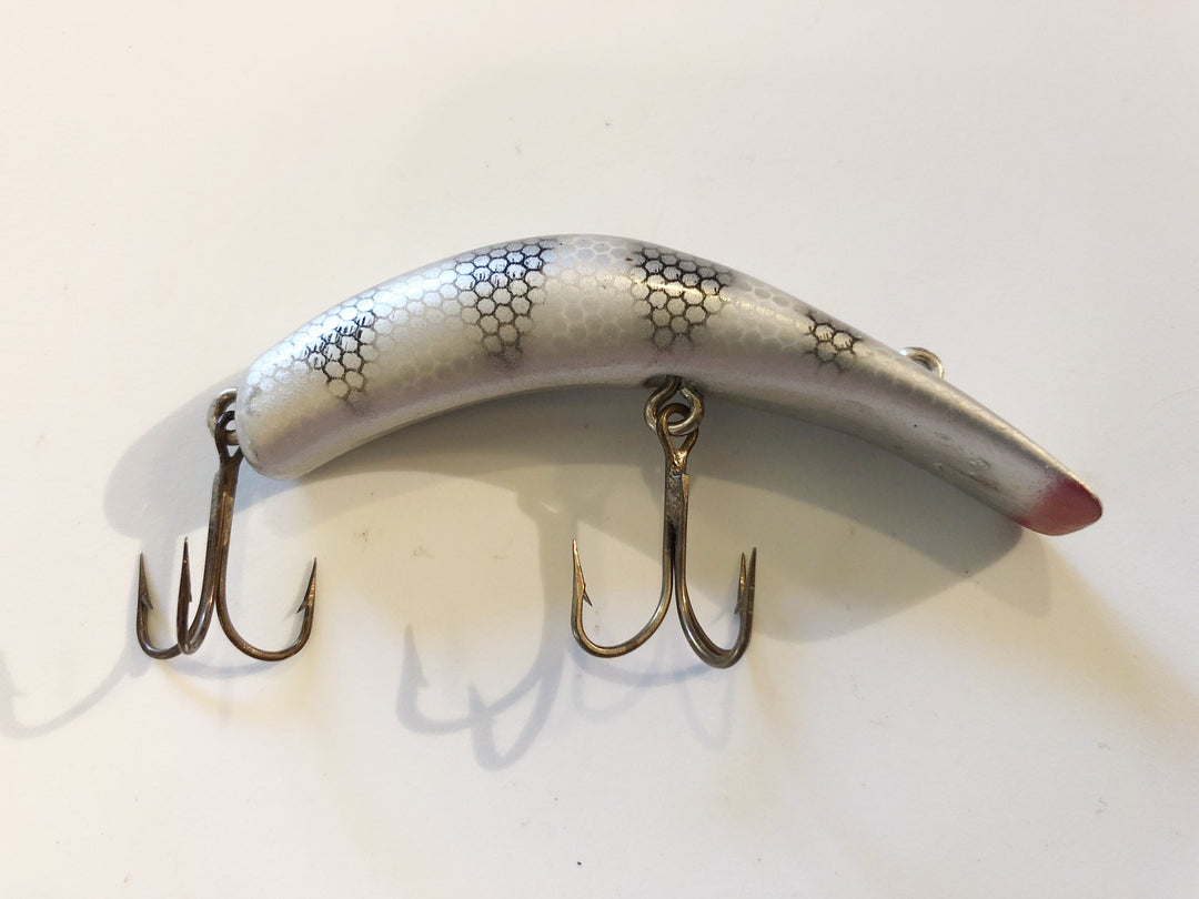 Kautzky Lazy Ike 3 Vintage Plastic Lure in Silver with Black Ribs Color