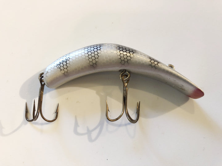Kautzky Lazy Ike 3 Vintage Plastic Lure in Silver with Black Ribs Color