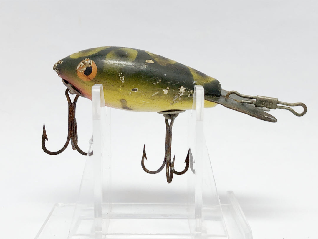 Wooden Bomber in Frog Color Vintage lure