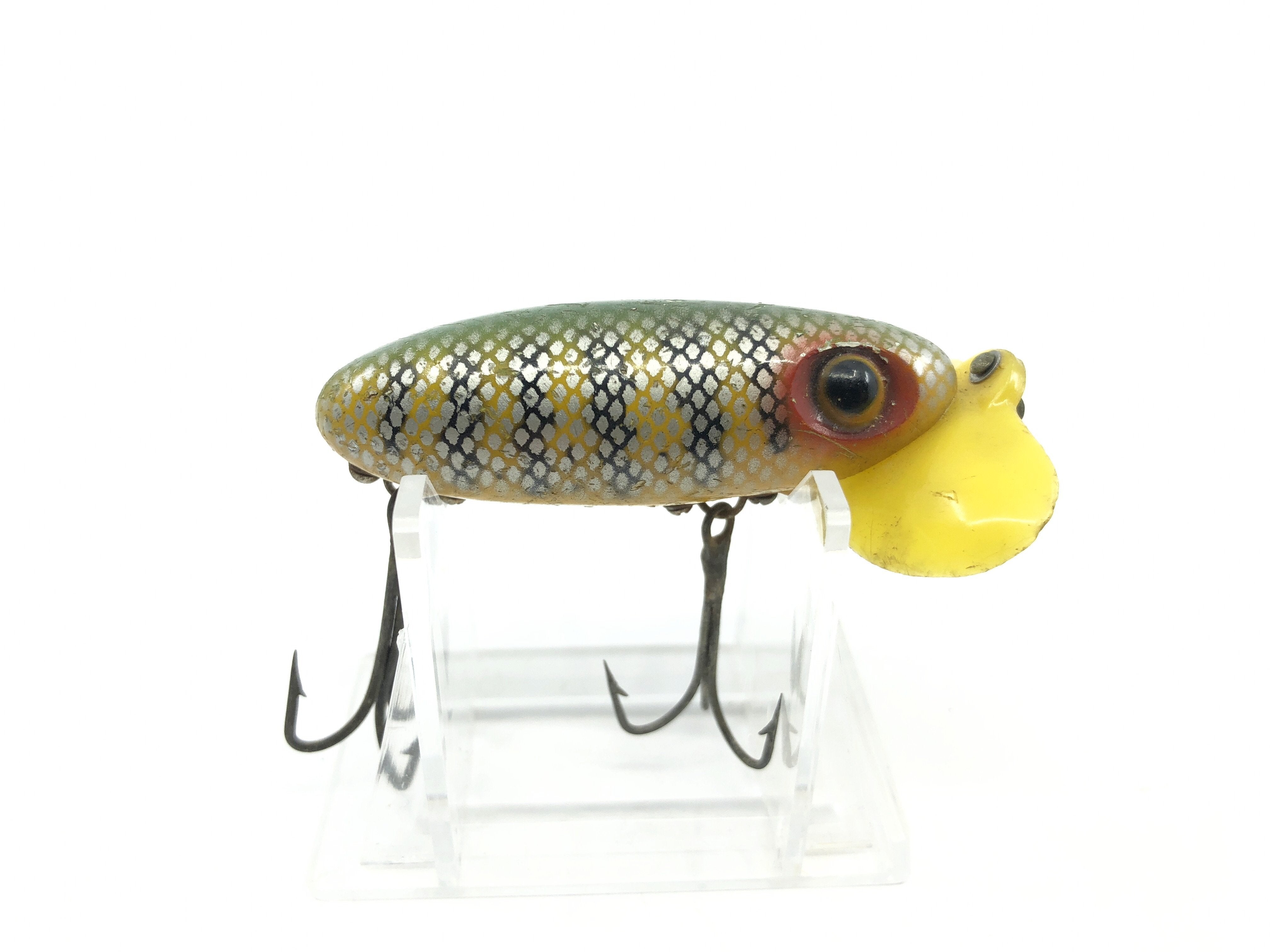 arbogast platic lip jitterbug wwii fishing lure Plastic Yellow 1940's Era Perch Scale Colo – My Bait Shop, LLC How to Fix Reel Okuma The Arbogast Jointed Jitterbug Size:22in long x 11.2in tall