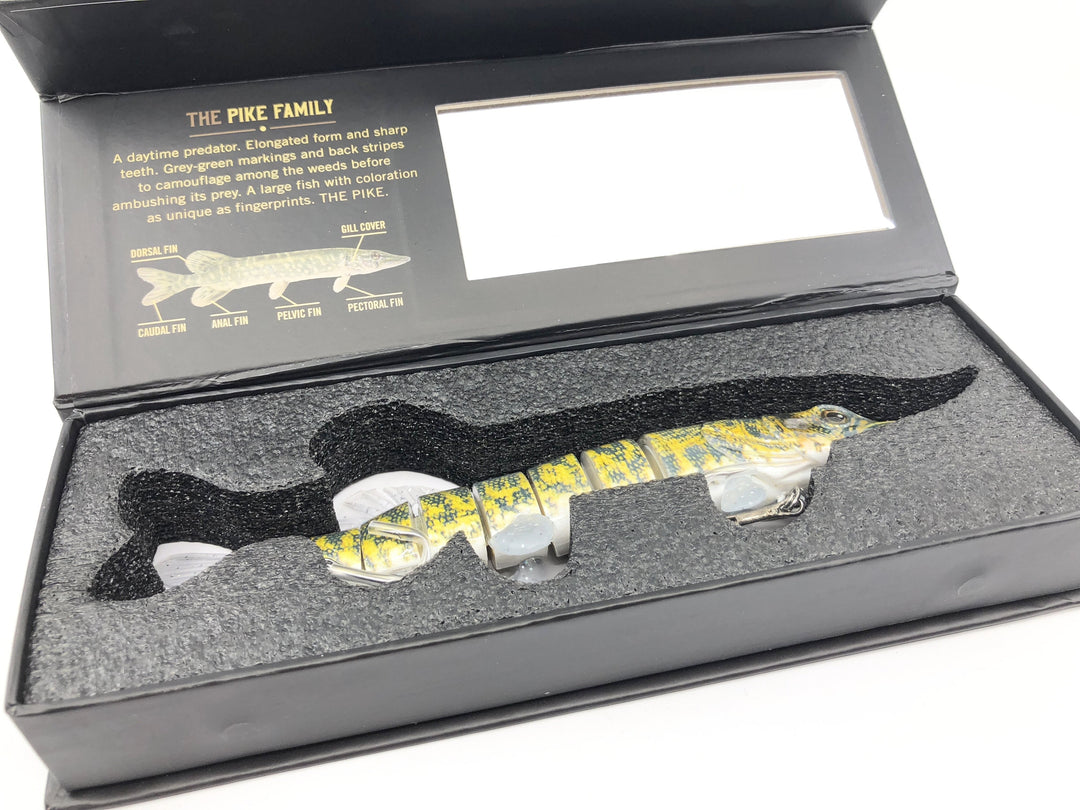 Mother Nature Lure Life Like Swimbait Grass Pickerel Color New in Box-Discontinued