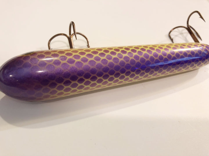 Phantom Viper 6.5" Musky Lure Purple Yellow Scale