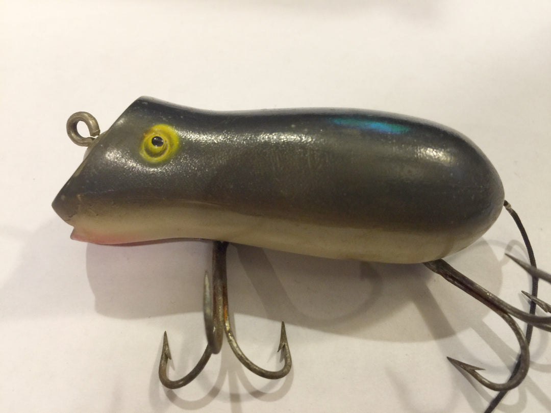 Shakepeare Swimming Mouse
