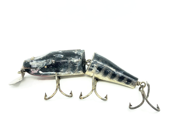 Creek Chub Jointed Striper Pikie 6800, #33 Black Scale Color