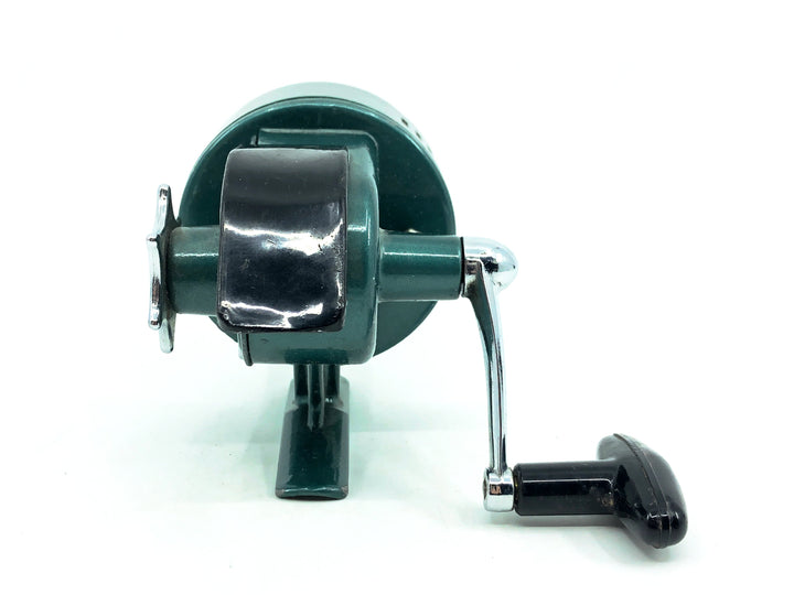 Heddon 120 Spin Cast Reel