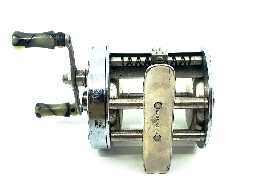 Vintage Shakespeare Leader 1909 Model Levelwind Reel