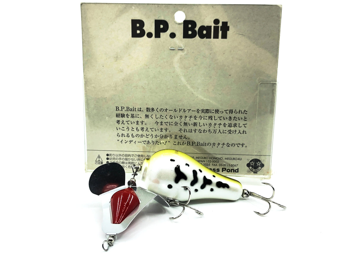 B.P Bait Floating Bazz, Baby Bass Color with Box