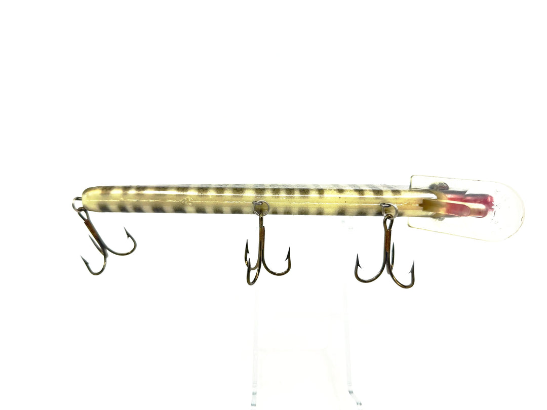 Grandma M-9, Pike Color