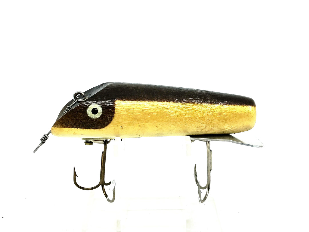 Alzbaits Bass Oreno Type Bait, Brown/Gold/White Color