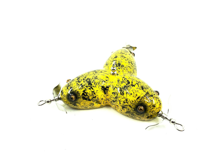 Musky Dan (XXX Lures) 3 Headed Frog Decoy w/COA