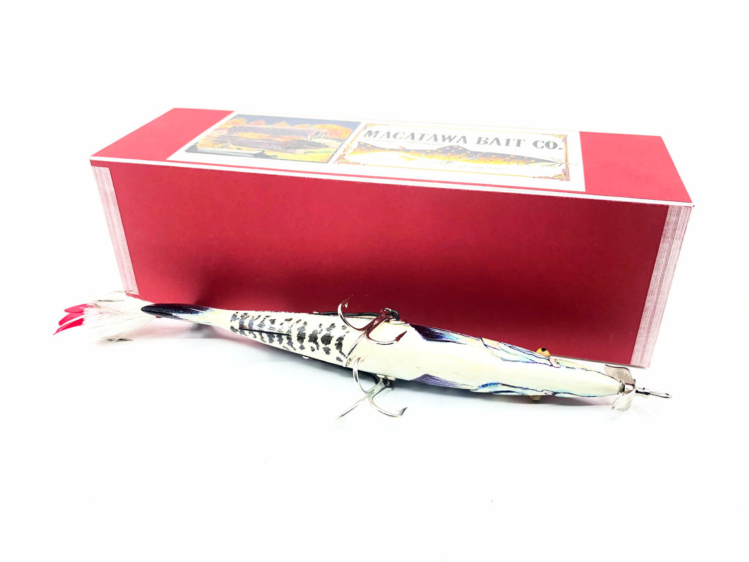 Macatawa Bait Co. Great Barracuda Minnow 8" Lure w/Box