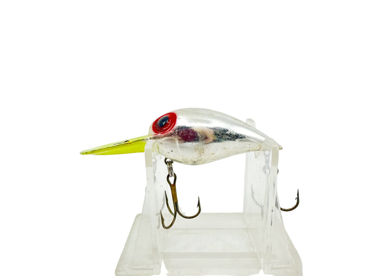 Storm Wiggle Wart V132, #132 Metallic Silver/Chartreuse Lip Color