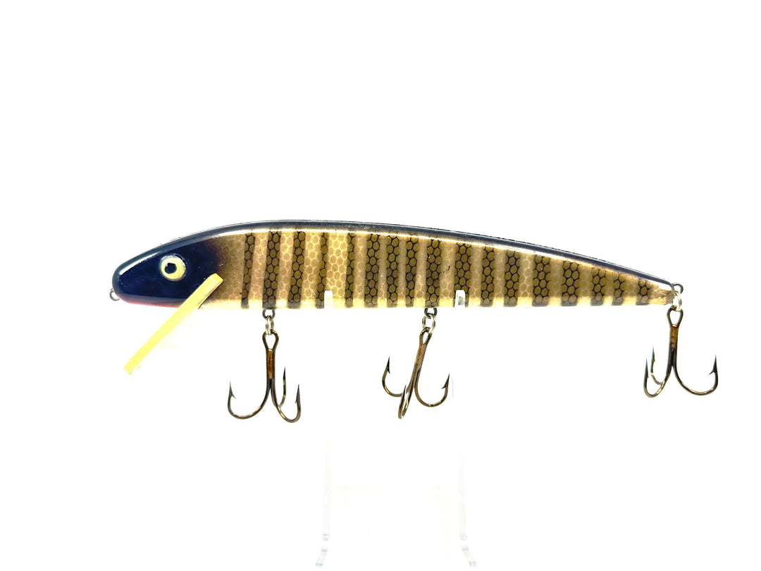 Grandma M-9, Pike Color