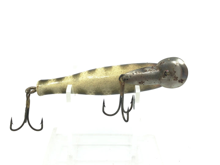 Arnold Pikie, Pike Color