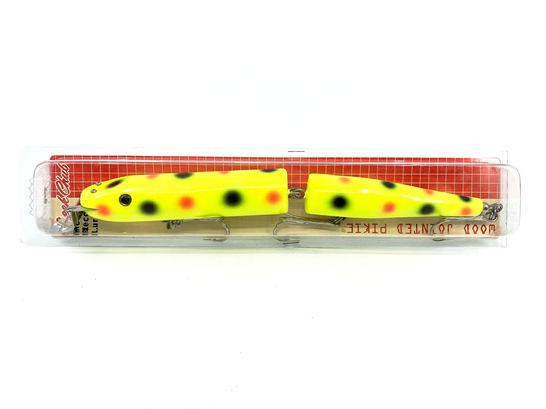 Creek Chub Wooden Giant Jointed Pikie 800, CS Chartreuse Spotted Color, New on Card Old Stock