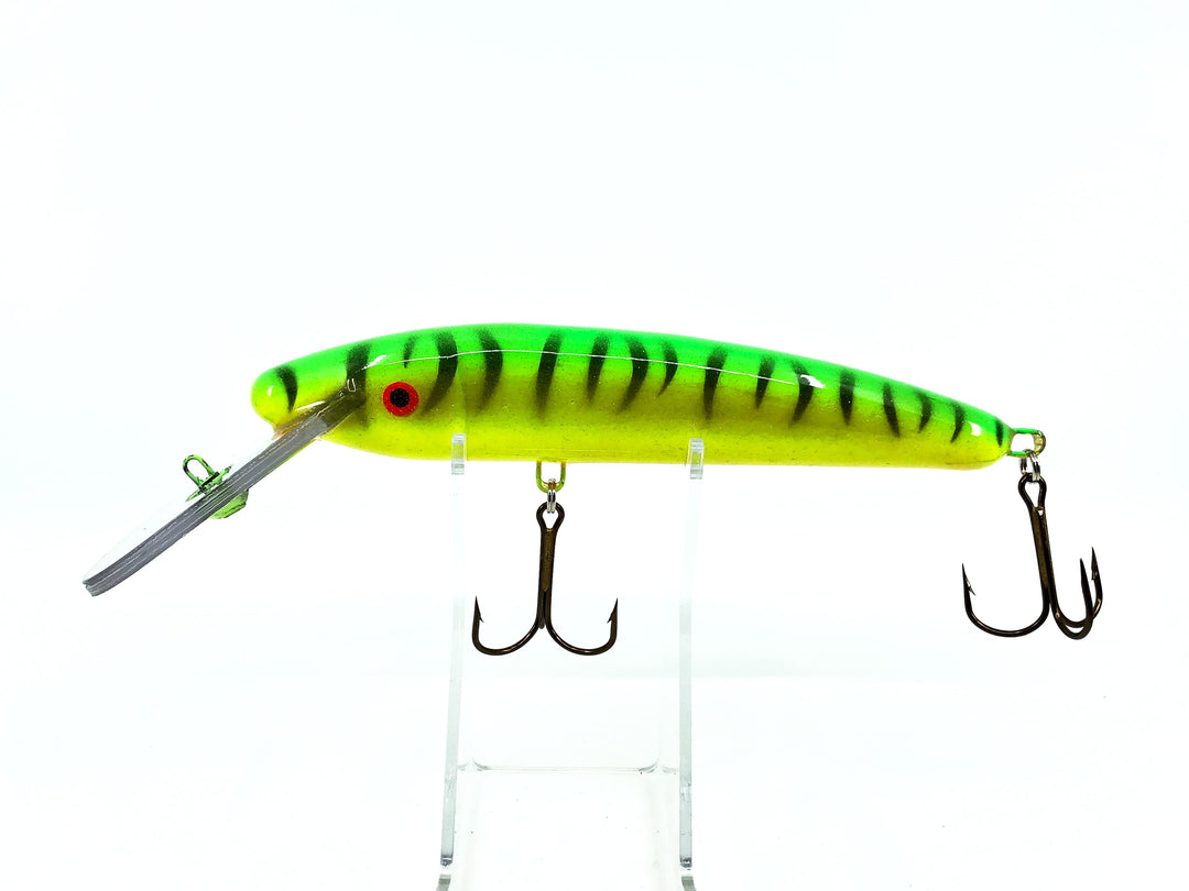 Slammer 7" Deep Diver Minnow Lure, Firetiger Color