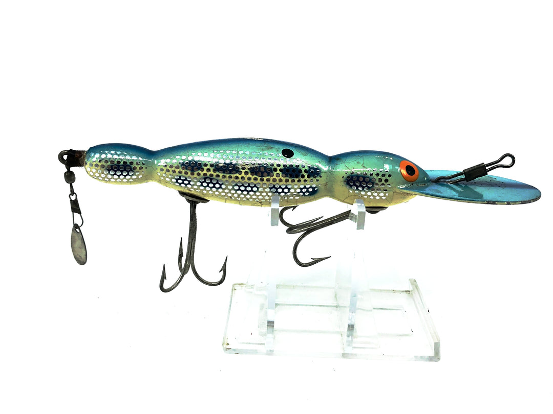 Bomber Wooden Water Dog 1700 Series, #87 Metascale Blue Back Shad Color
