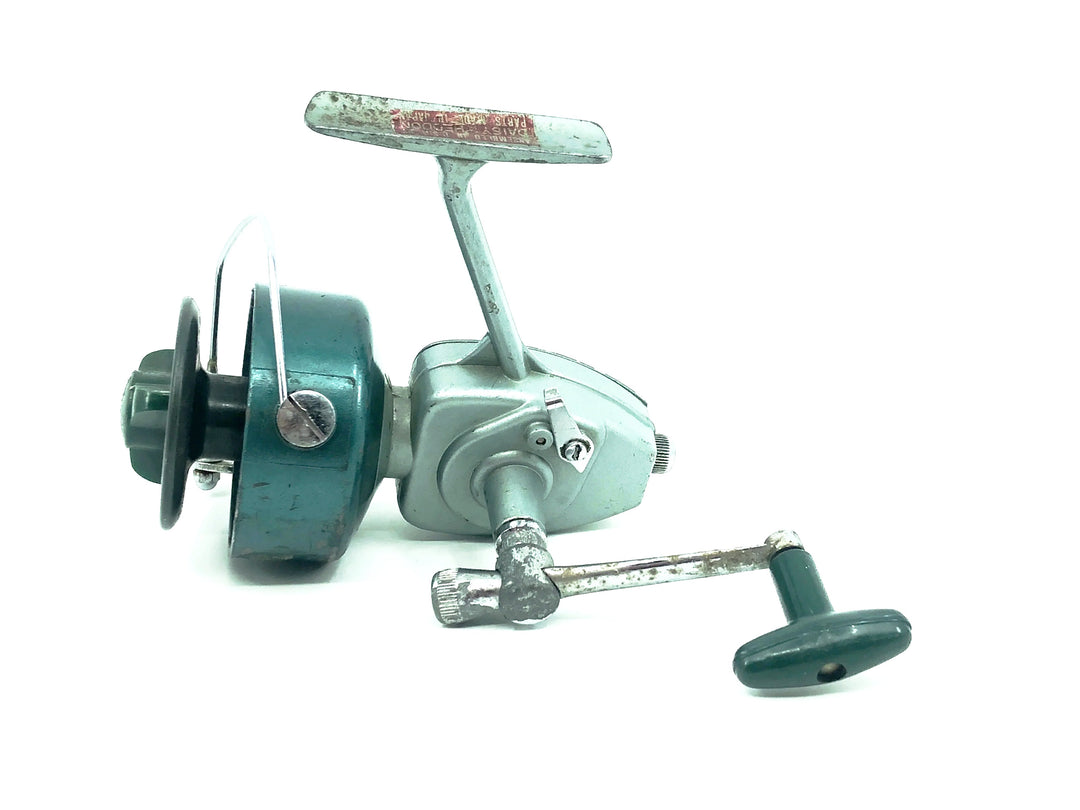 Heddon 220-R Spinning Reel - Refurbished