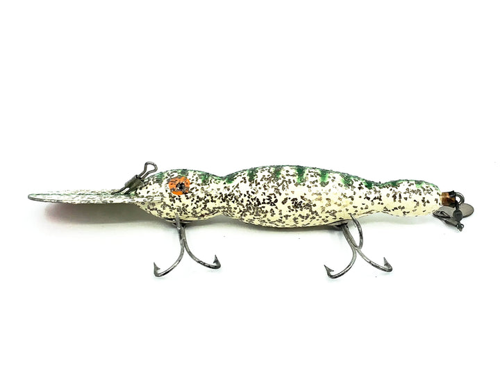 Bomber Wooden Water Dog 1700 Series, #15 Christmas Tree Color