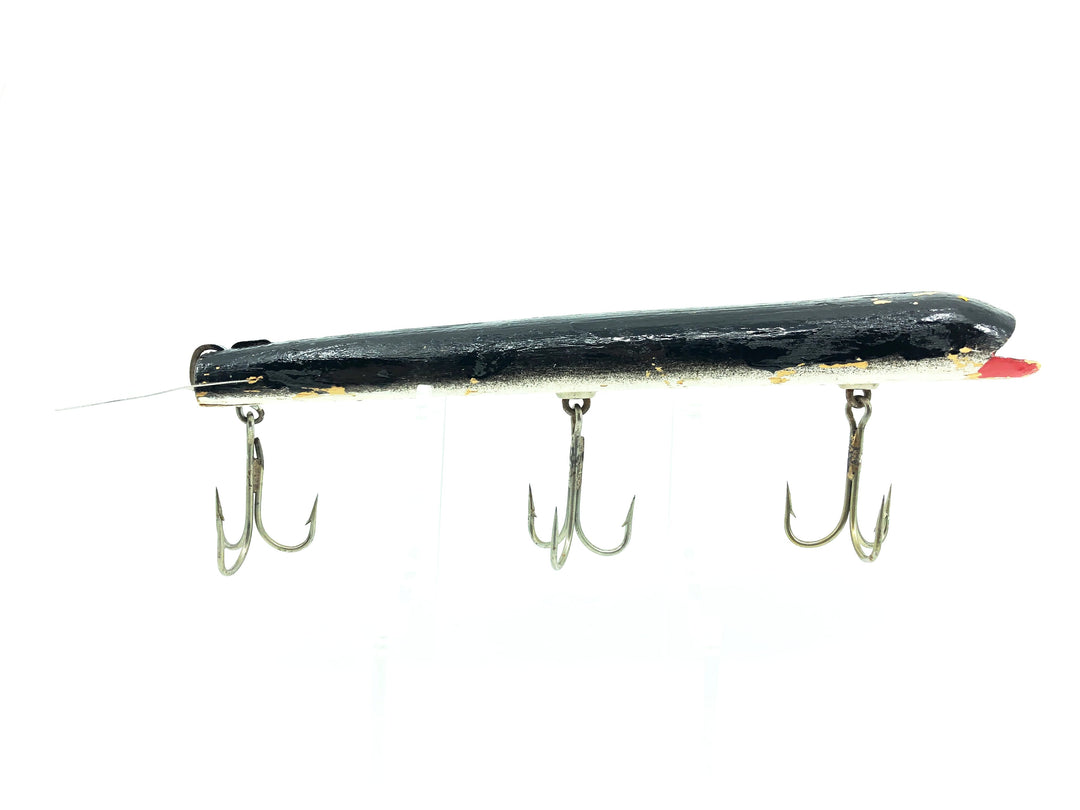 Bobbie Bait 10" Musky Lure, Black Sucker Color