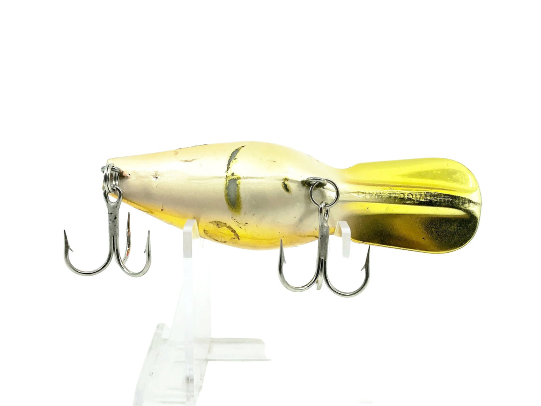 Storm Magnum Wiggle Wart AV109, Metallic Gold/Fluorescent Red Back Color
