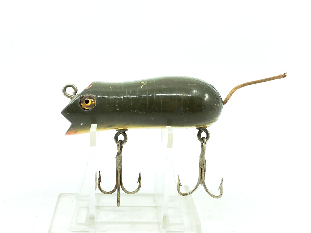 Shakespeare Swimming Mouse, Dark Green/Yellow Belly Color