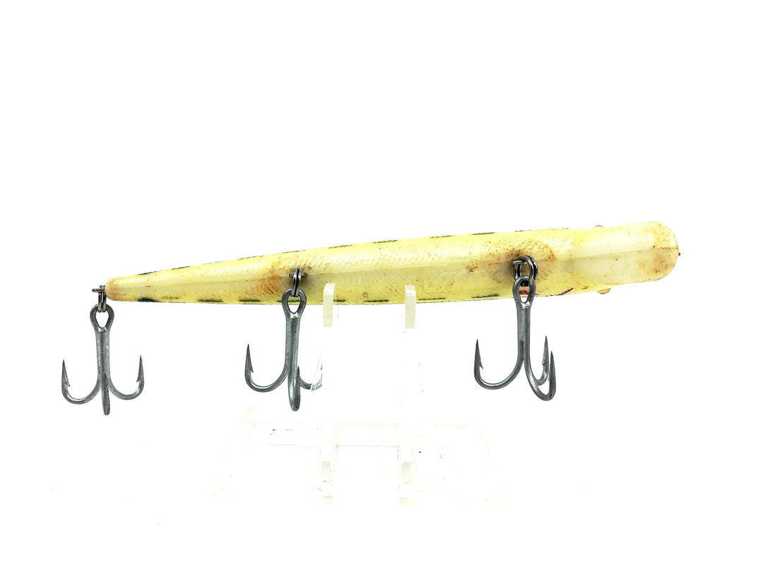 Cotton Cordell Red Fin Series C09, Yellow Barfish Color