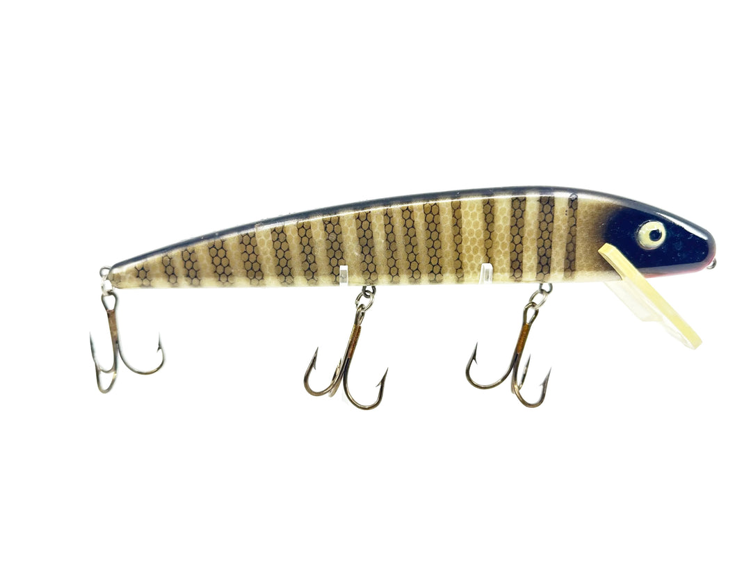 Grandma M-9, Pike Color