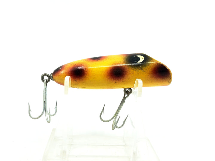 Eppinger Dardevle Osprey Bass Plug, Yellow/Red Spots Color