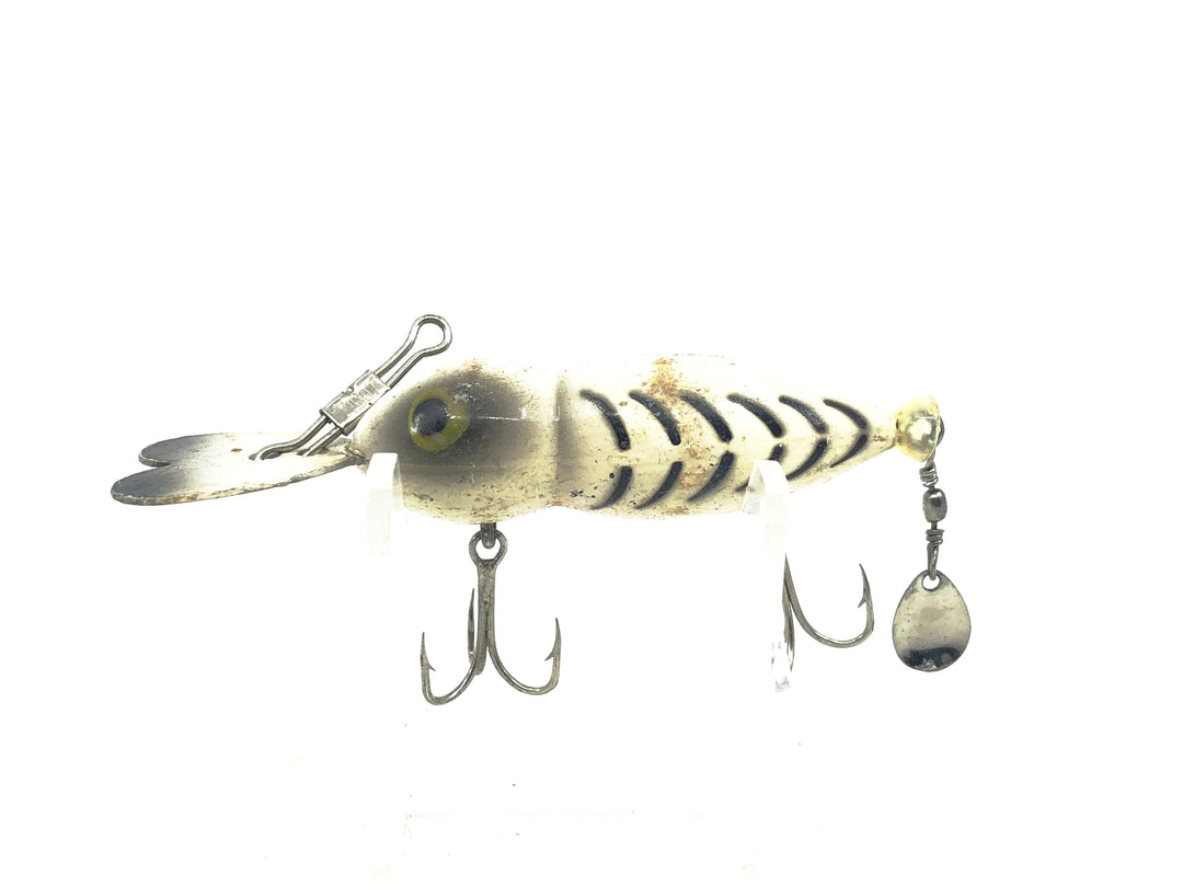 Whopper Stopper Hellbender, White Shore Color