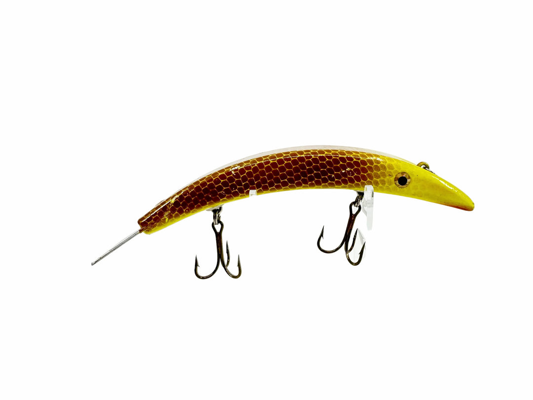 Grim Reaper Musky Bait "The Sickle", Yellow/Brown Scale Color