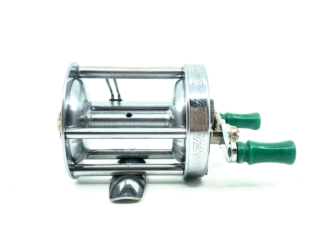 Pflueger Akron No.1893 Level-Wind Reel