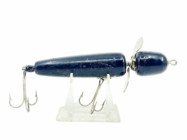 Pflueger Globe 3750, Black Color