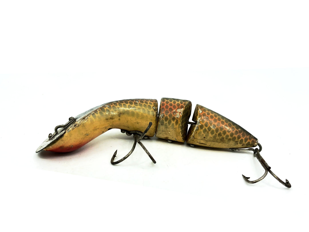 Heddon 5500 Game Fisher, #9P Shiner Scale Color