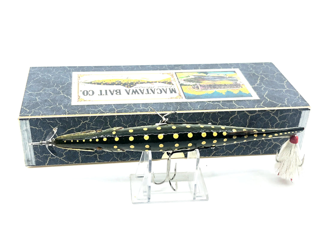 Macatawa Bait Co. Musky Size Pike Lure w/Box