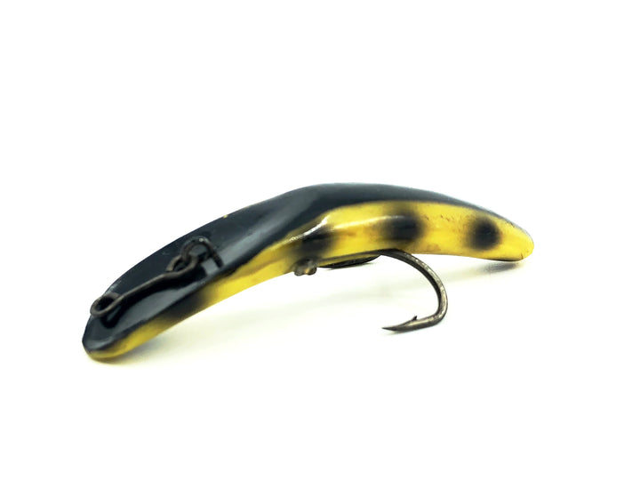 Wright & McGill Claw Lure, Yellow Coachdog Color