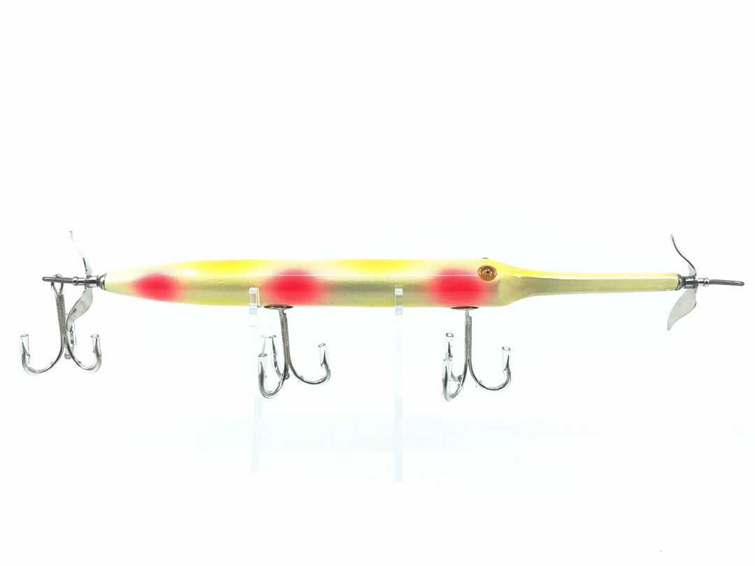 Musky Dan (XXX Lures) Husky Gar 8", Pearl Color