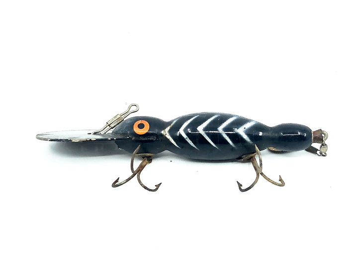 Bomber Wooden Waterdog 1600 Series, #14 Black/White Ribs Color
