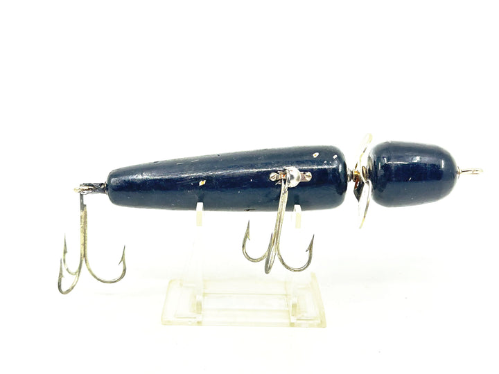 Pflueger Globe 3750, Black Color